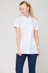 Megkötős kozmetikus tunika SPA 7 - WHITE