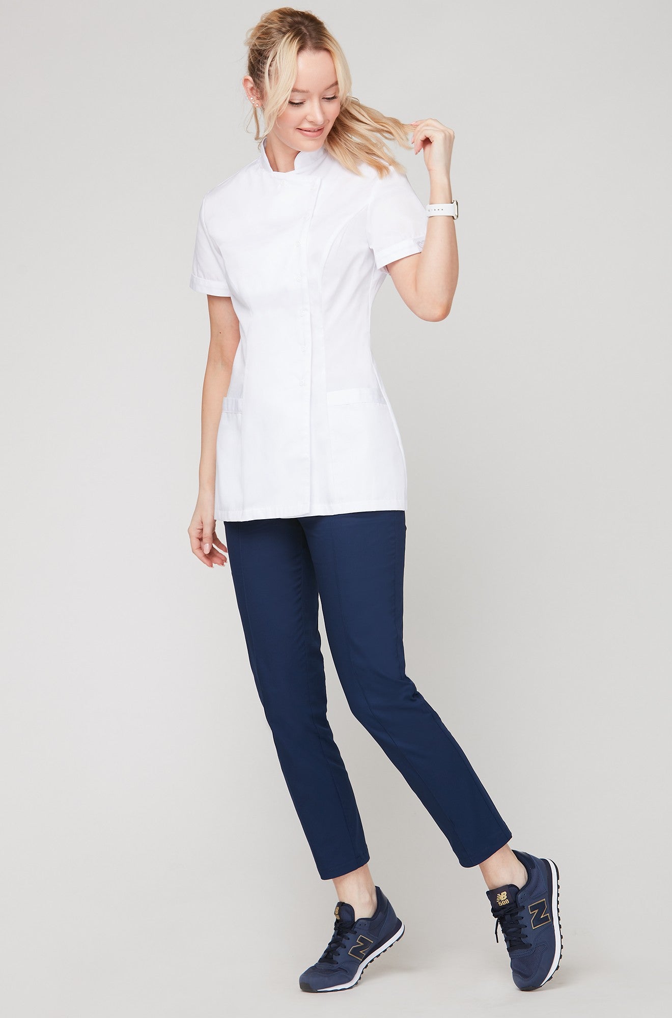 Megkötős kozmetikus tunika SPA 7 - WHITE
