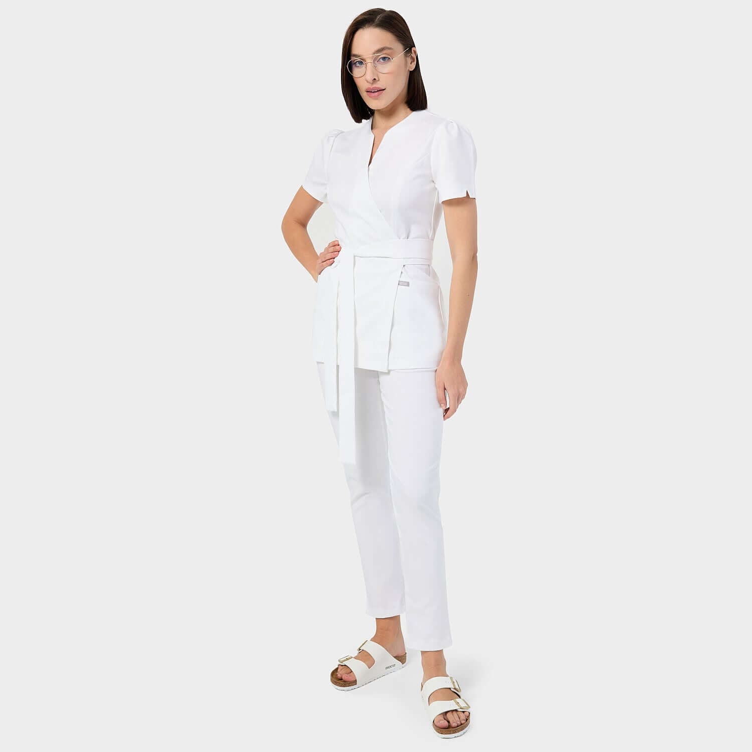 Zdravotnická halenka AMELIA s vázáním - WHITE