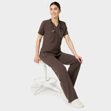 Orvosi felső EMILY (scrubs) - MILK CHOCOLATE